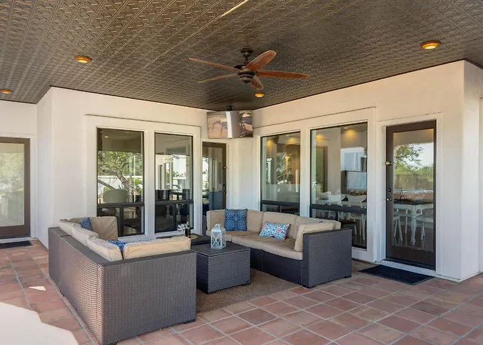 Rancho Relaxo By Paseohomesaz With Pool, And Separate Casita Scottsdale