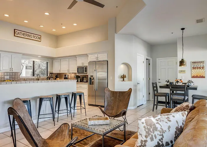 Rancho Relaxo By Paseohomesaz With Pool, And Separate Casita