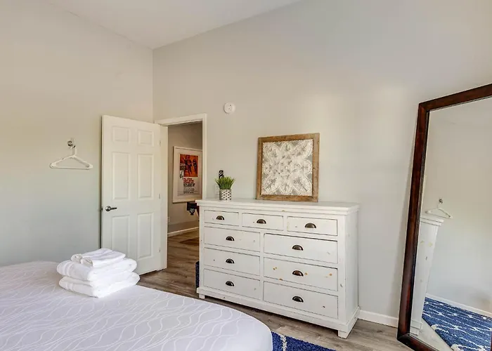 Rancho Relaxo By Paseohomesaz With Pool, And Separate Casita Holiday home