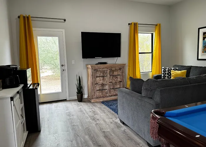 Rancho Relaxo By Paseohomesaz With Pool, And Separate Casita Scottsdale